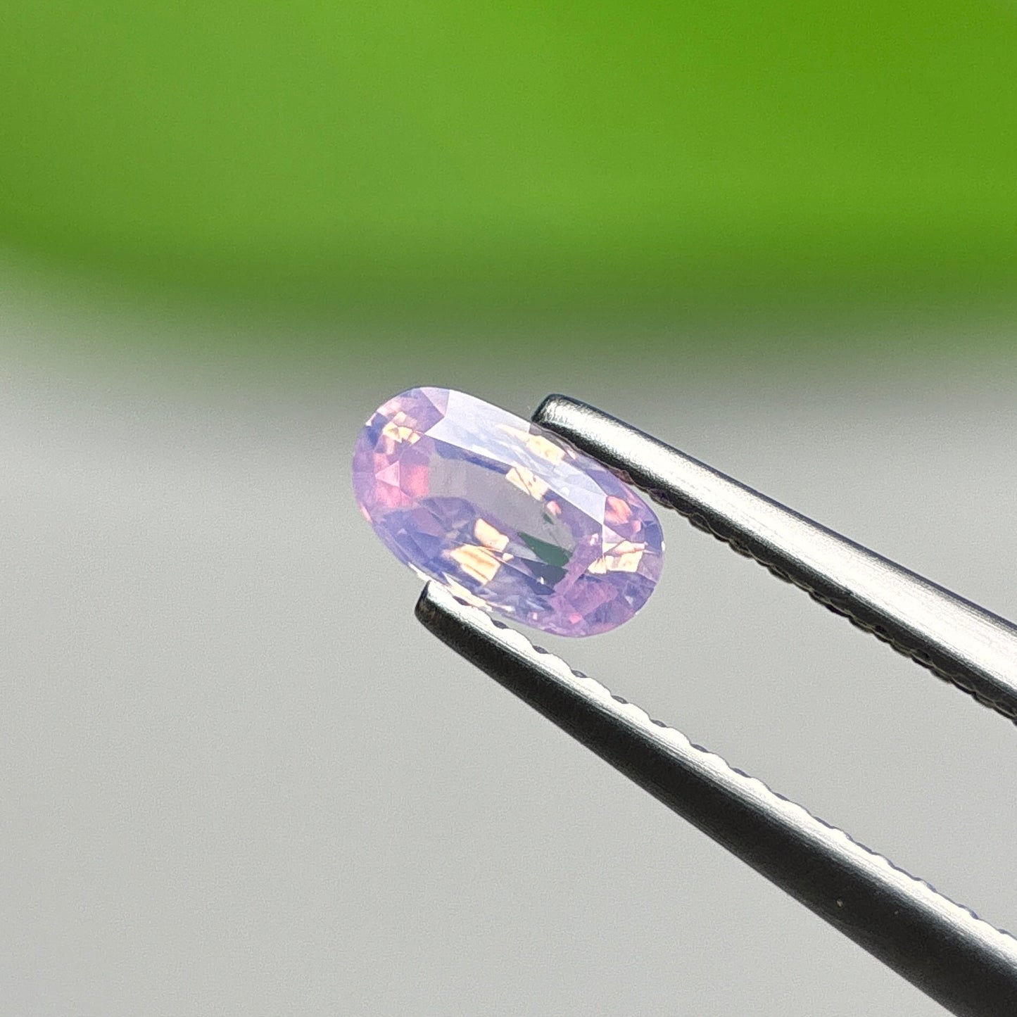 0.45 ct Natural Pink Silky Sapphire Vietnam. Oval Shape