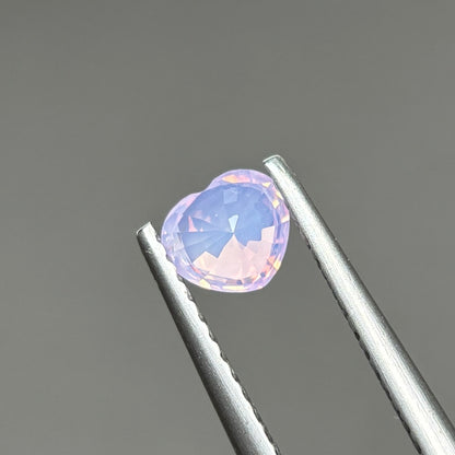 0,57ct Natural Light Pink Milky Sapphire Vietnam. Heart Shape. No Treatment Milky Sapphire Luc Yen.