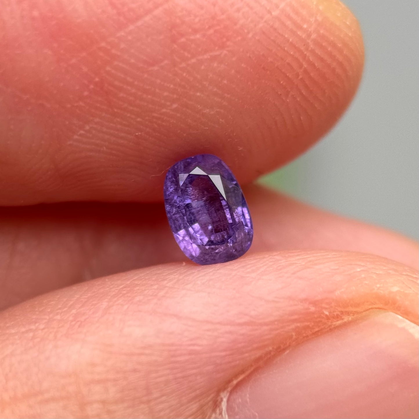 0.50 ct Natural Purple Sapphire Vietnam. Cushion Shape. No Treatment.