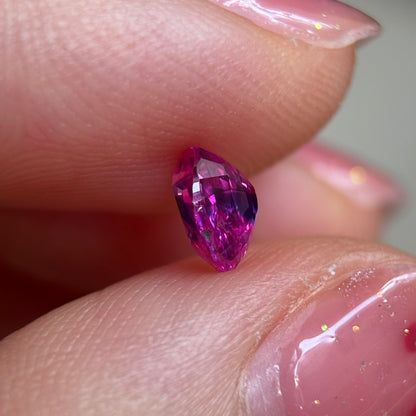 0.77ct Natural Purlish Pink Milky Sapphire Vietnam