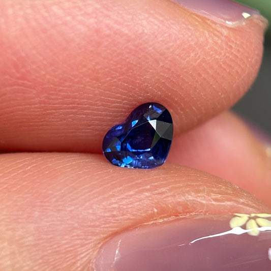 0.37ct Natural Blue Sapphire Vietnam