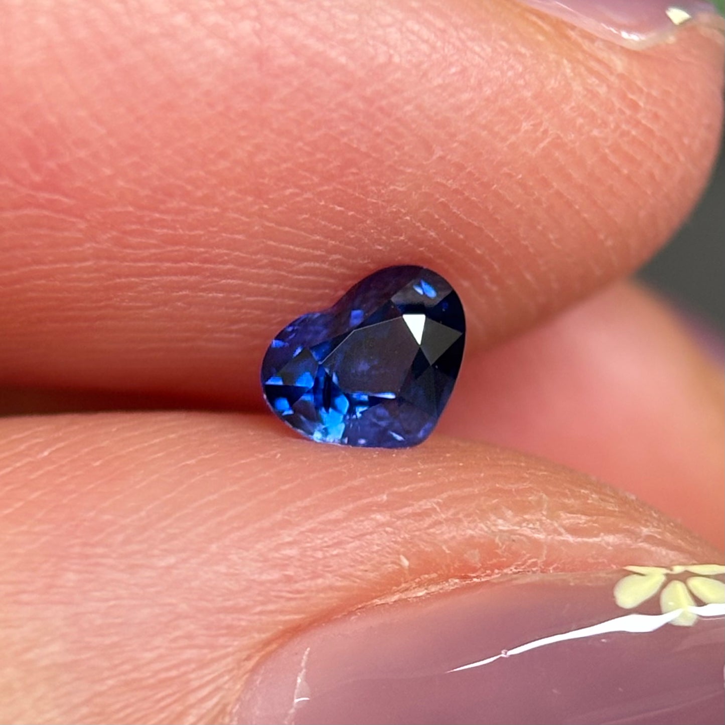 0.37ct Natural Blue Sapphire Vietnam