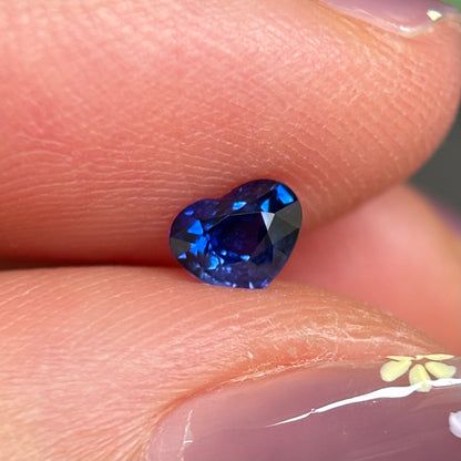0.37ct Natural Blue Sapphire Vietnam