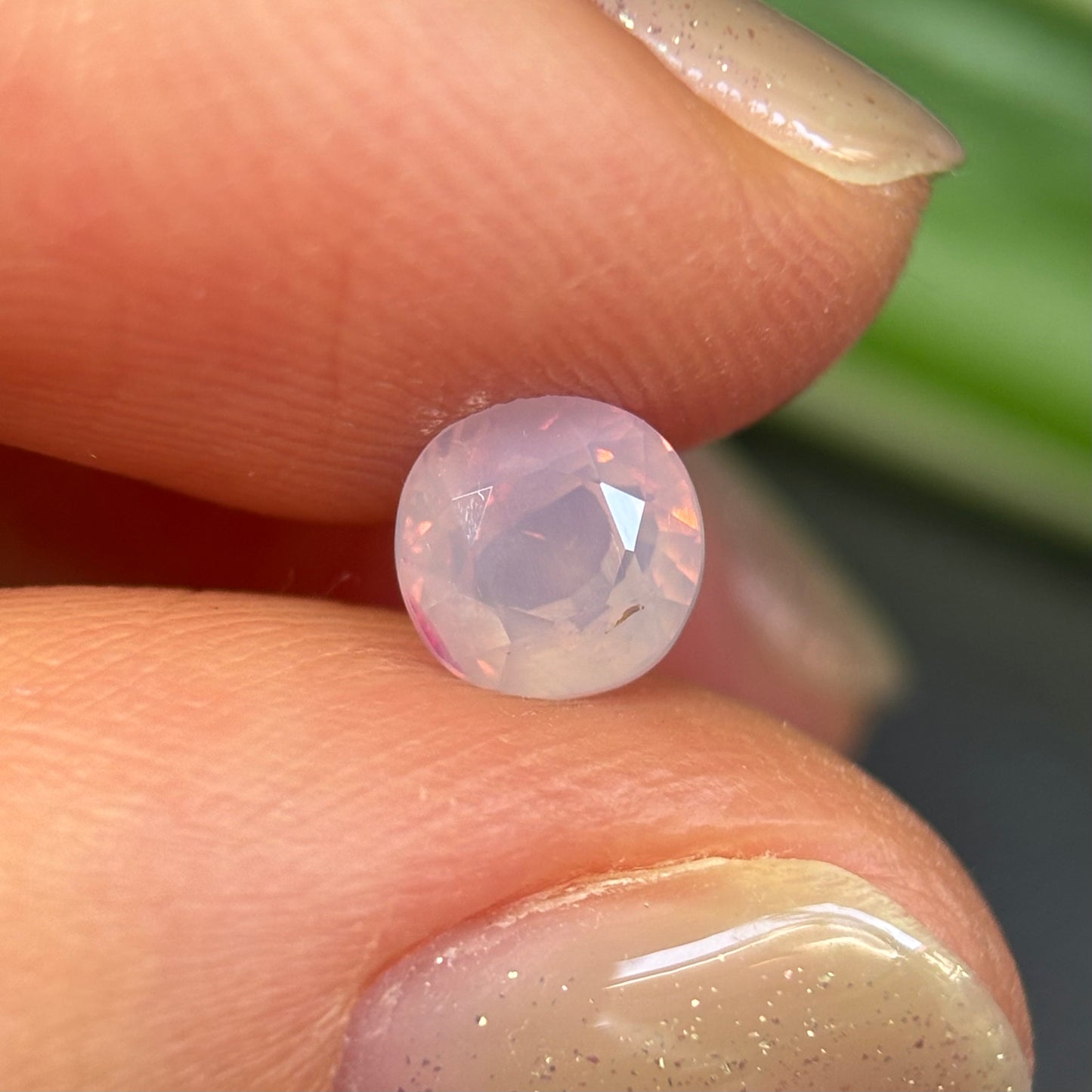 0.96ct Natural White Milky Sapphire Vietnam