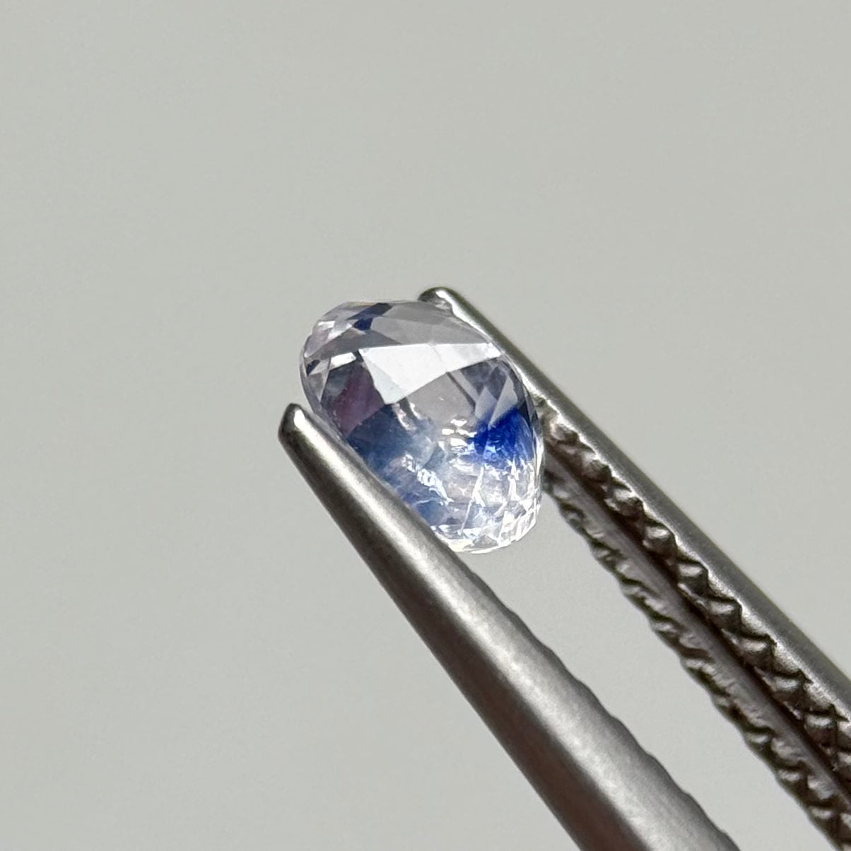 0.51ct Natural Bluish White Milky Sapphire Vietnam