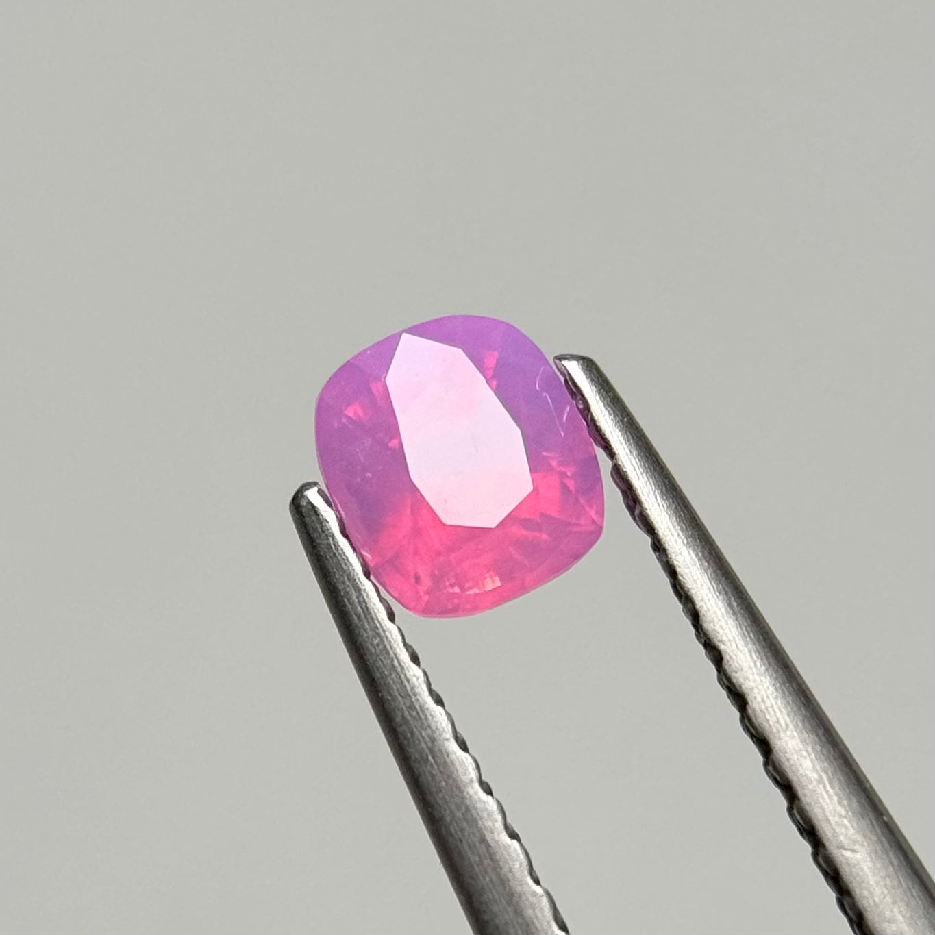 0.62ct Natural Pink Milky Sapphire Vietnam