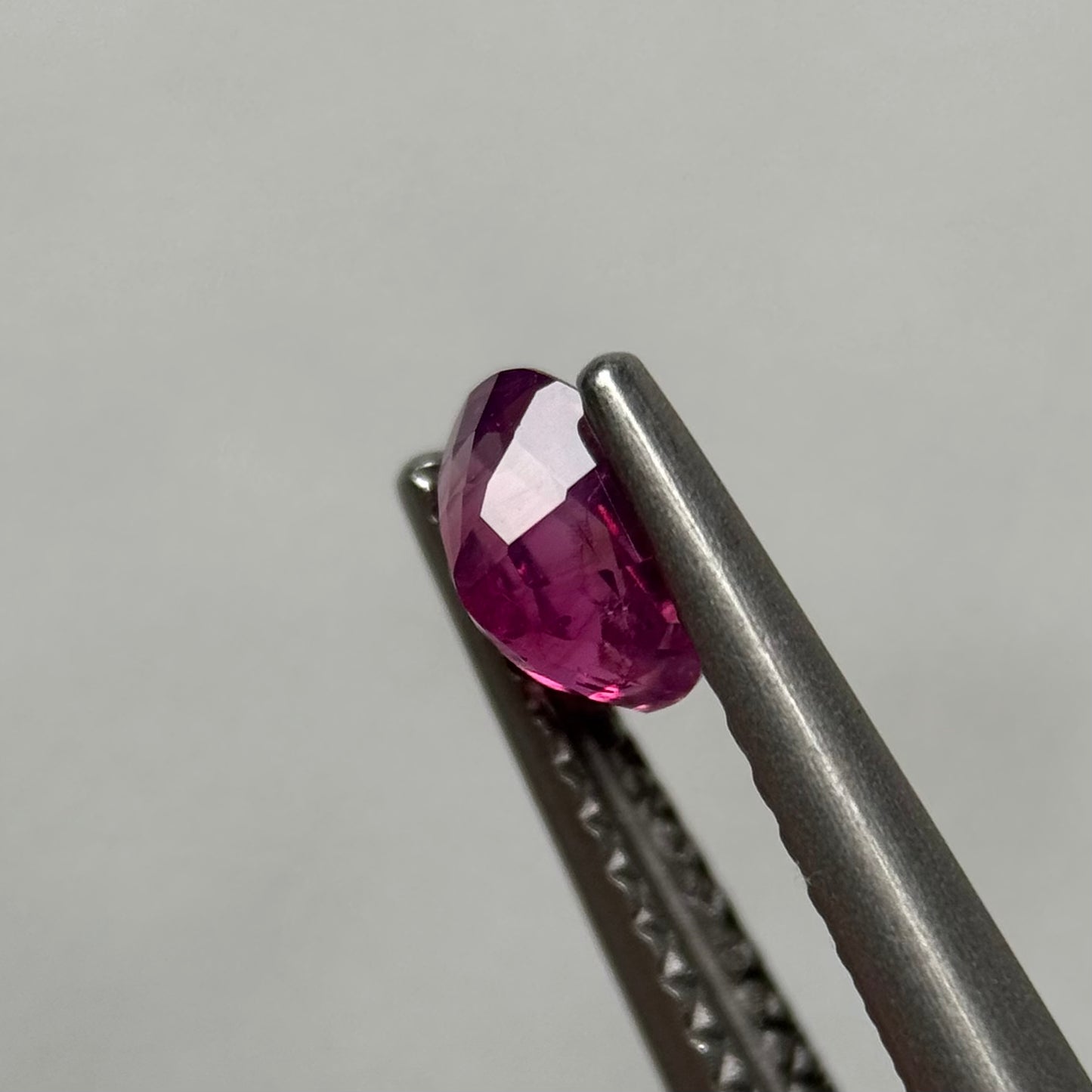 0.55ct Natural Red Milky Sapphire Vietnam