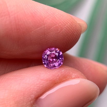 0.59ct Natural Purple Sapphire Vietnam