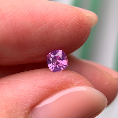 0.32ct Natural Lite Purplish Pink Sapphire Vietnam