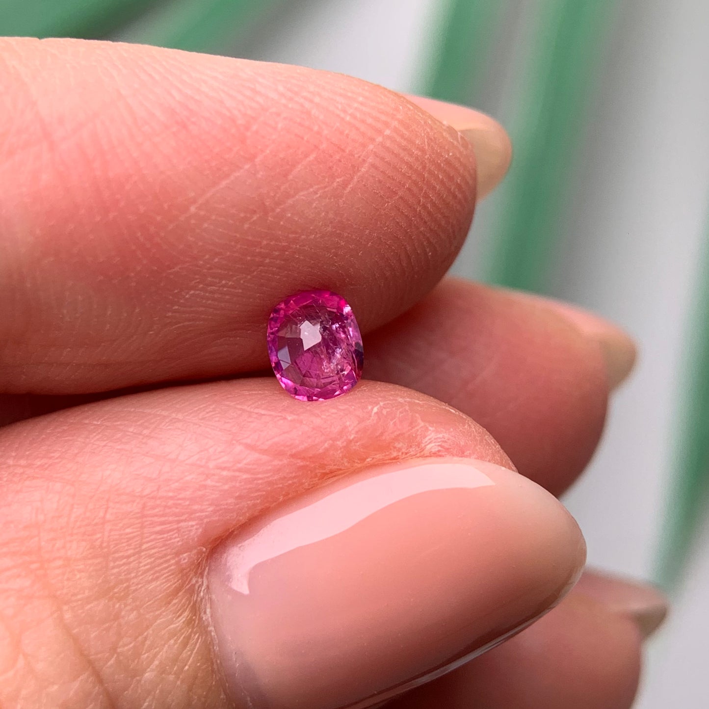 0.34ct Natural Pink Sapphire Vietnam