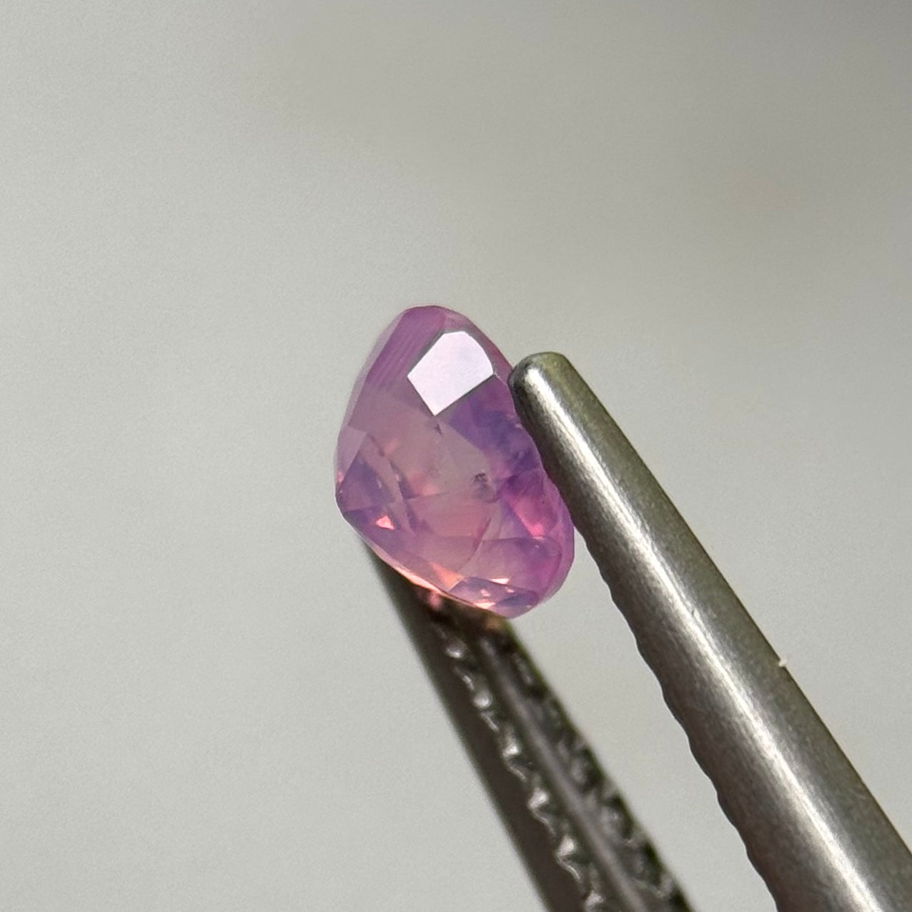 0.50 ct Natural Pink Milky Sapphire Vietnam.