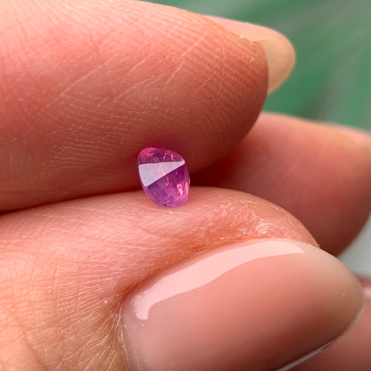 0.36ct Natural Pink Sapphire Vietnam