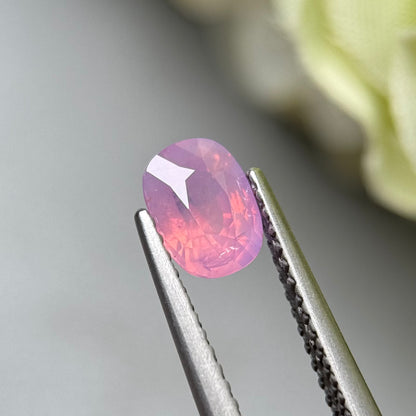 0.94ct Natural Pink Milky Sapphire Vietnam.