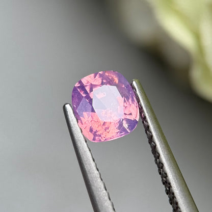 0.90ct Natural Pink Milky Sapphire Vietnam.