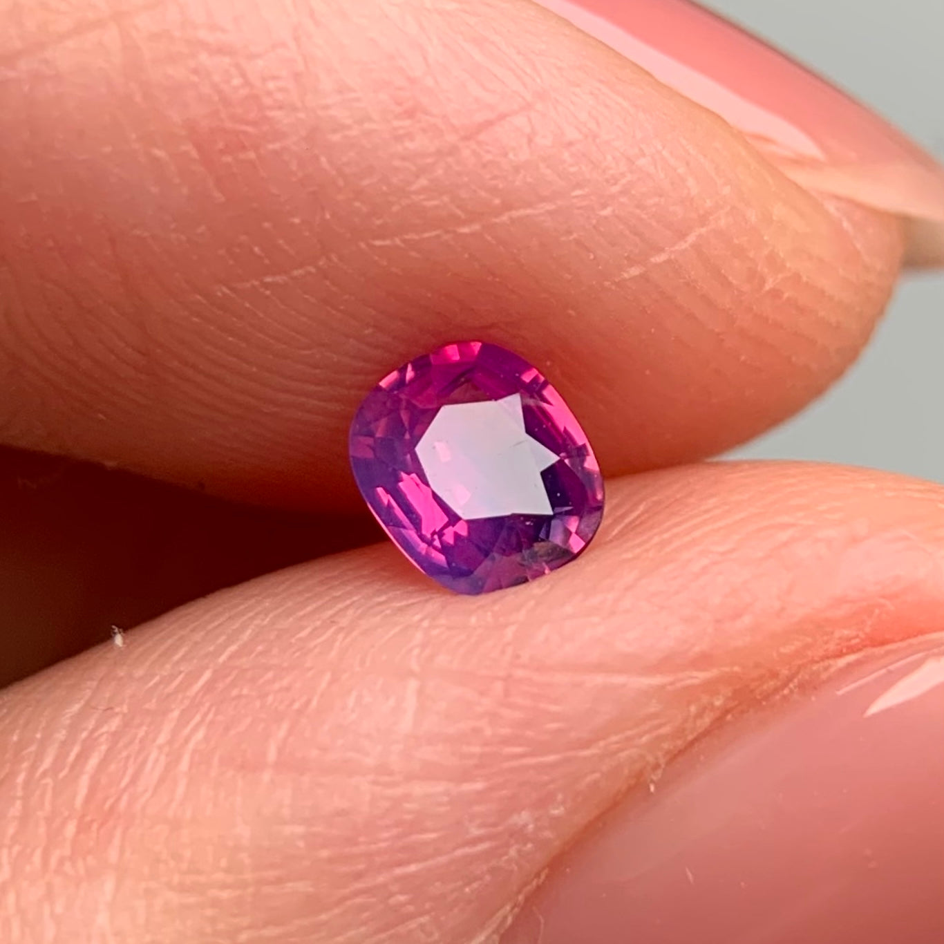 0.37ct Natural Pink Sapphire Vietnam