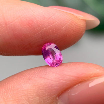 0.49ct Natural Pink Sapphire Vietnam