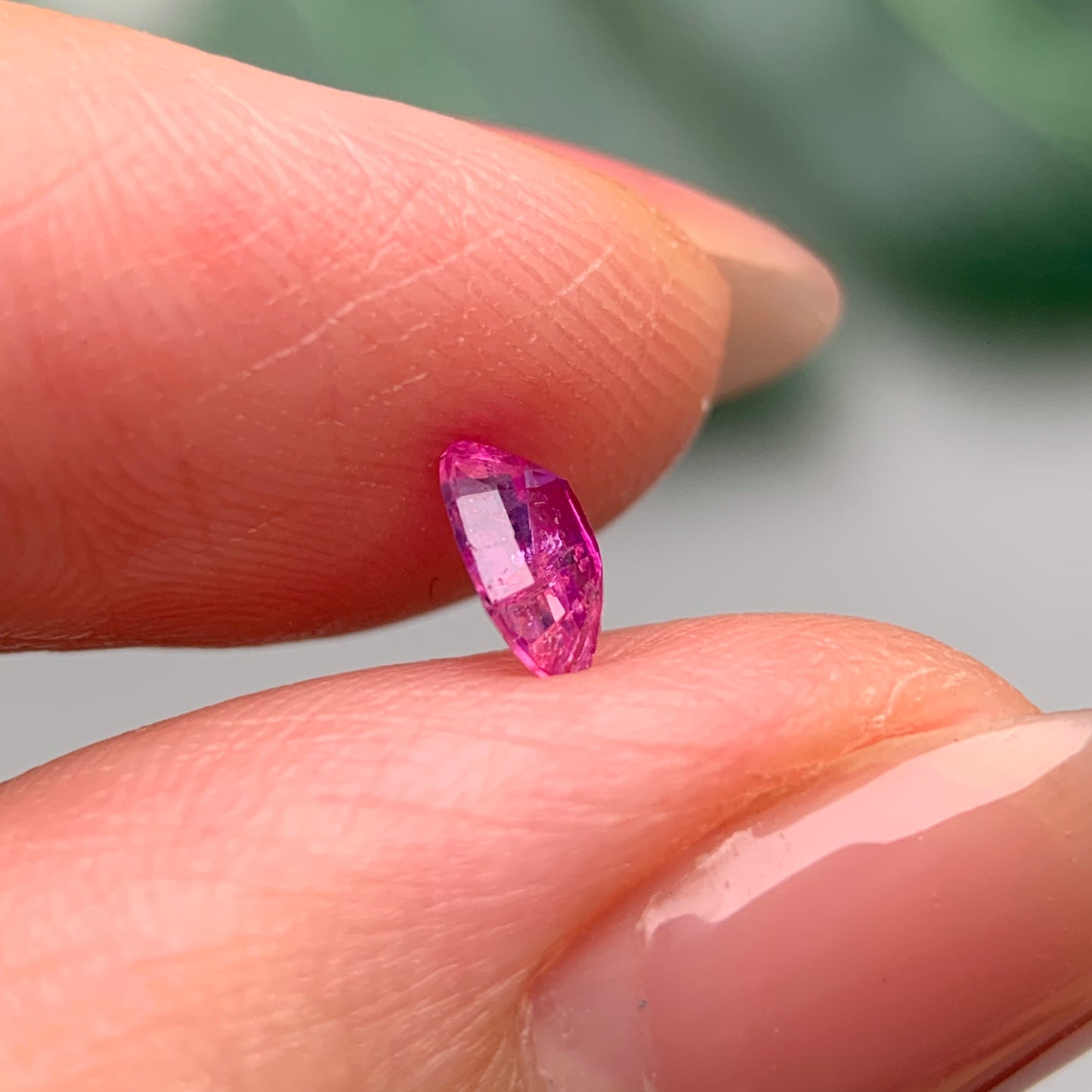 0.49ct Natural Pink Sapphire Vietnam