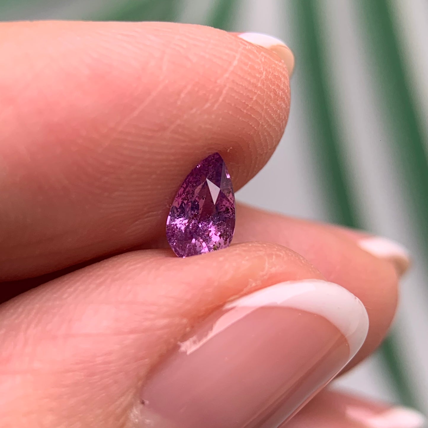 0.61ct Natural Purple Sapphire Vietnam