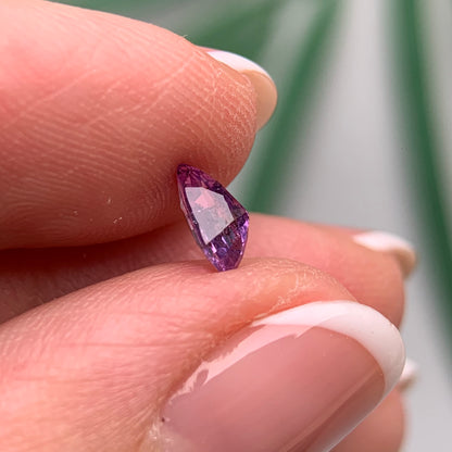 0.61ct Natural Purple Sapphire Vietnam