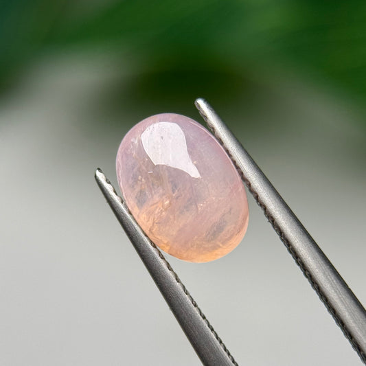 3.5ct Natural Pinkish White Sapphire Vietnam.