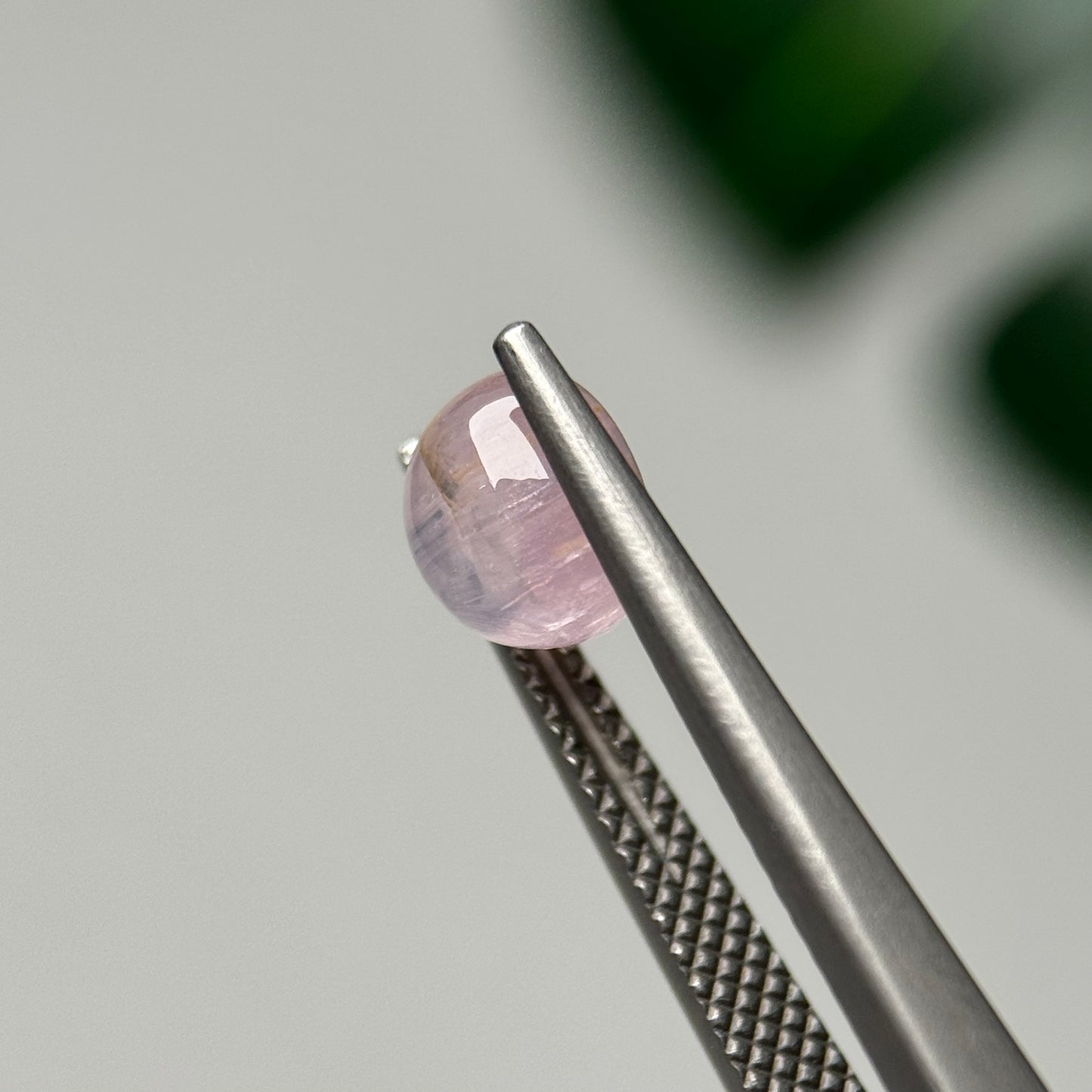 2.12ct Natural White Sapphire Vietnam.