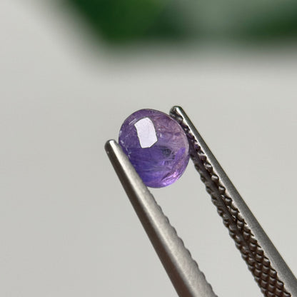 0.90ct Natural Purple Sapphire Vietnam.