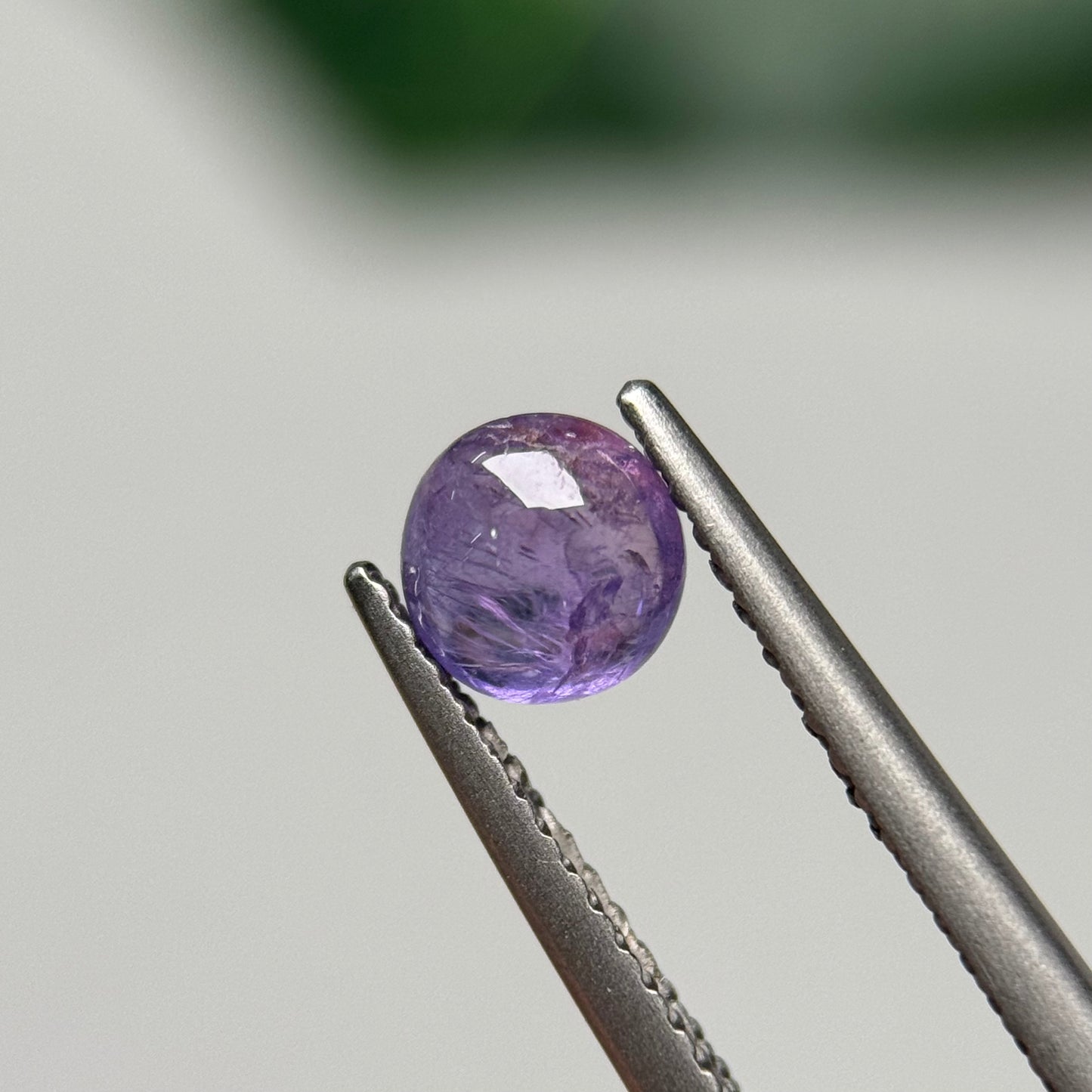 0.90ct Natural Purple Sapphire Vietnam.