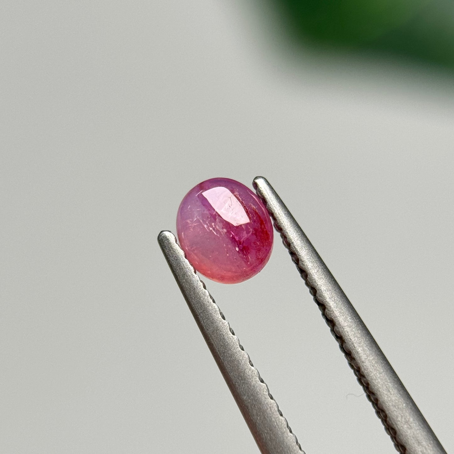 0.65ct Natural Pink Sapphire Vietnam.