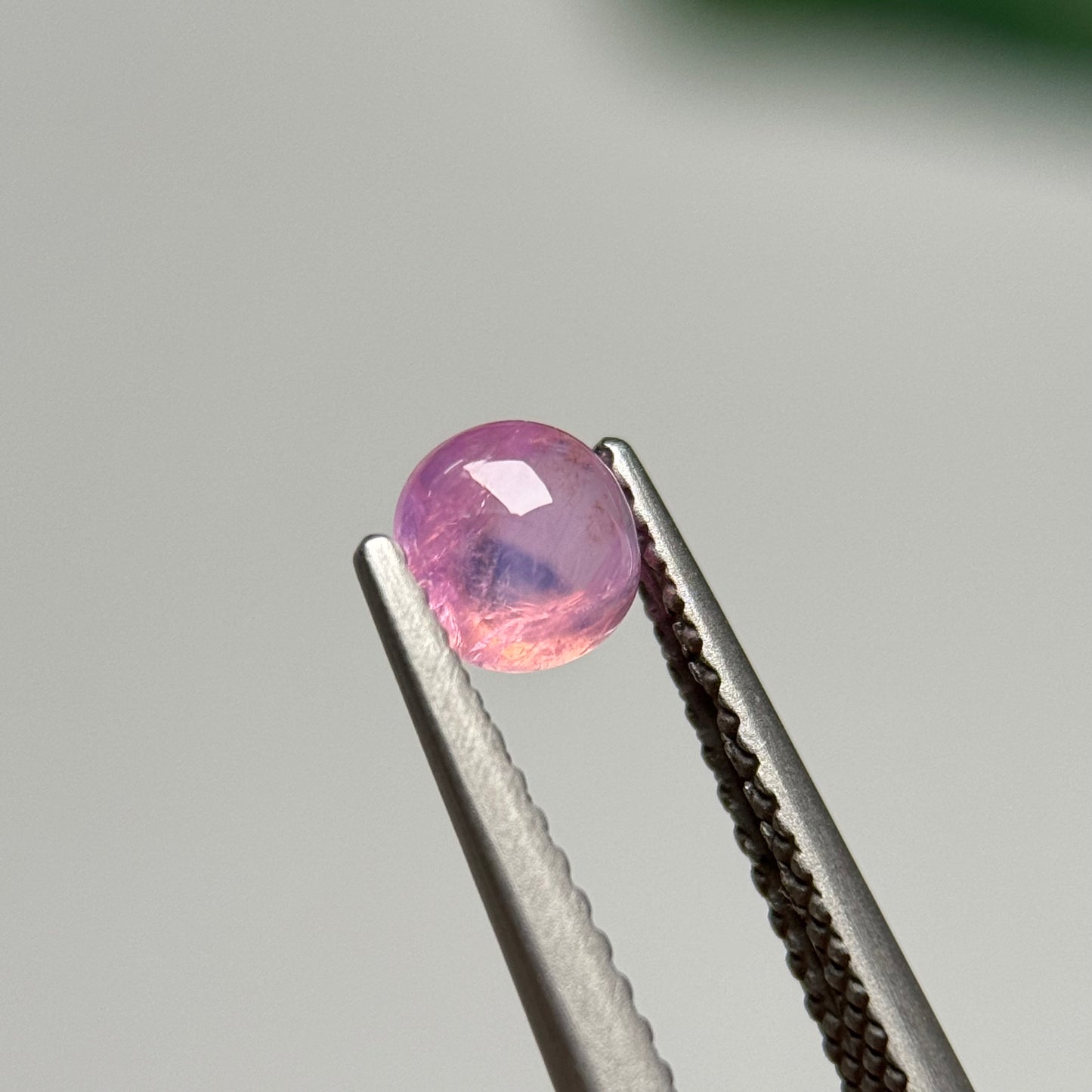 0.71ct Natural Pink Sapphire Vietnam.