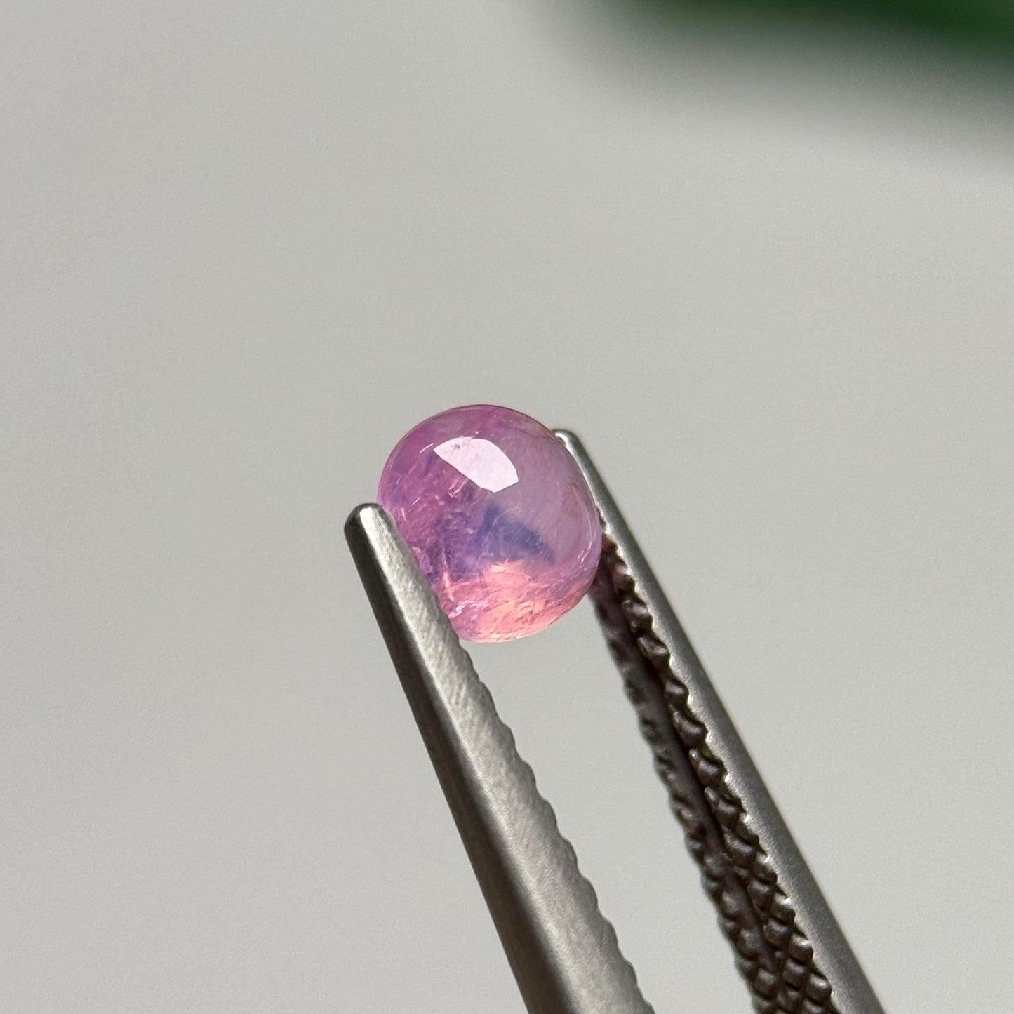 0.71ct Natural Pink Sapphire Vietnam.
