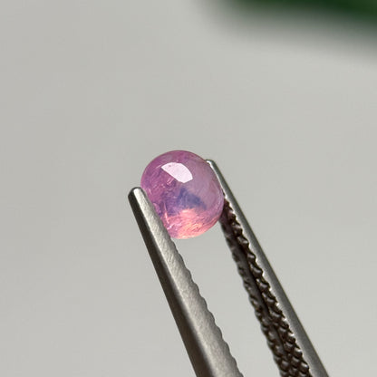 0.71ct Natural Pink Sapphire Vietnam.