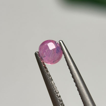 0.71ct Natural Pink Sapphire Vietnam.