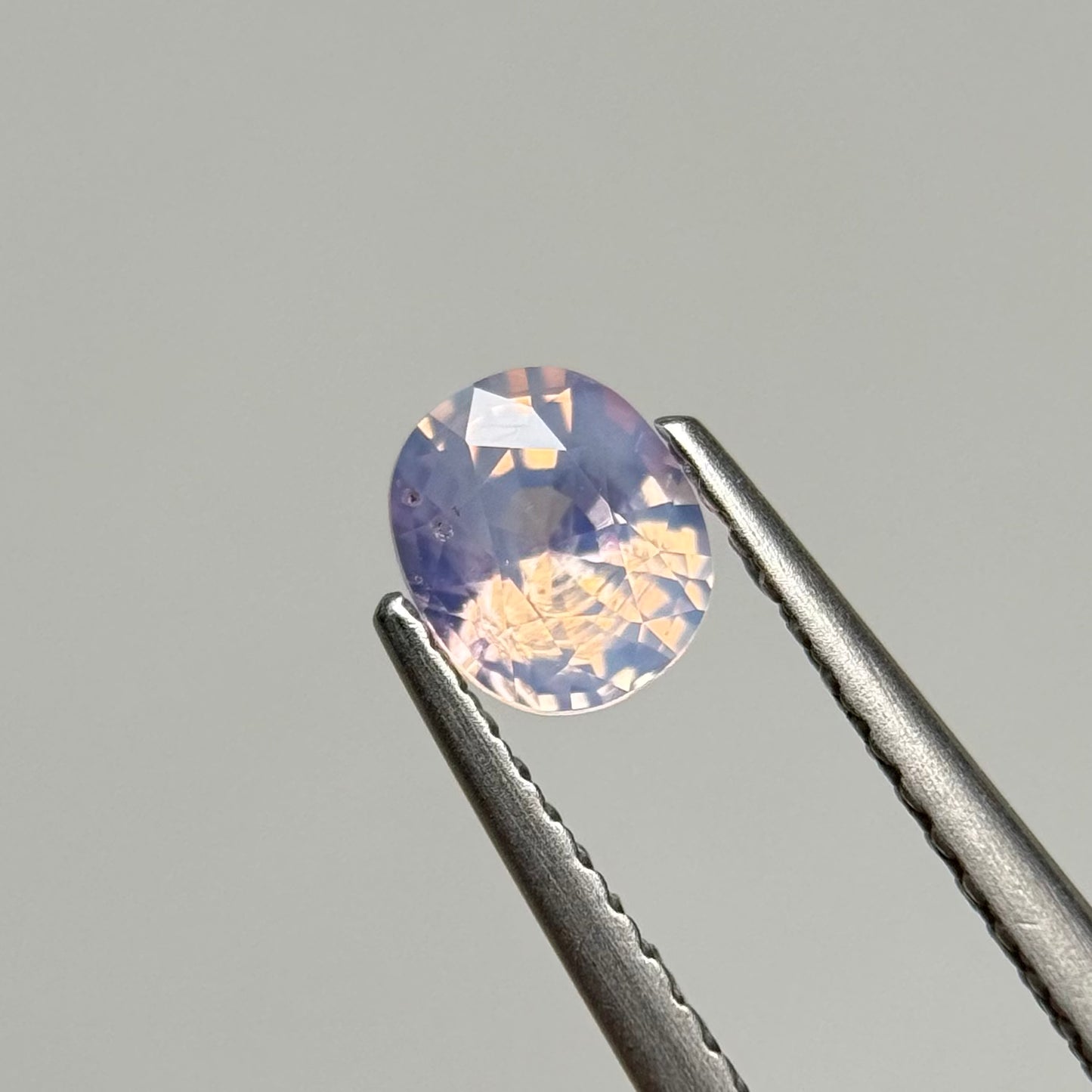 0.67ct Natural White Milky Sapphire Vietnam