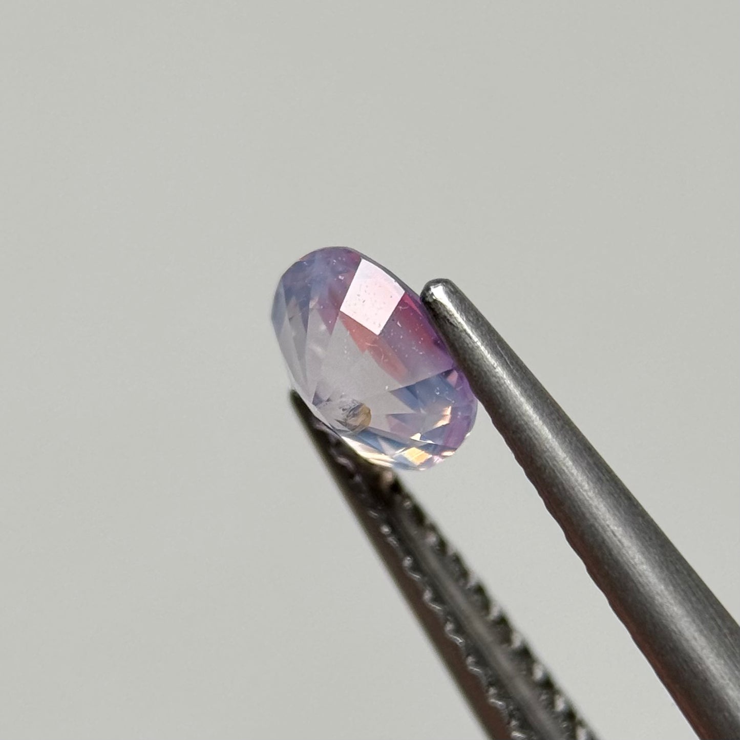 0.67ct Natural White Milky Sapphire Vietnam