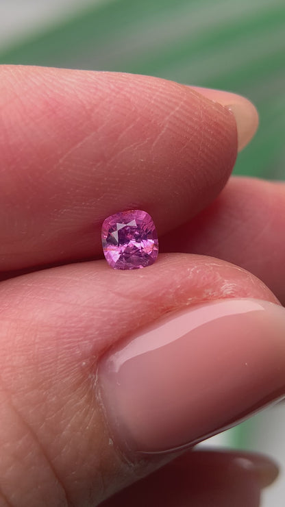 0.36ct Natural Pink Sapphire Vietnam